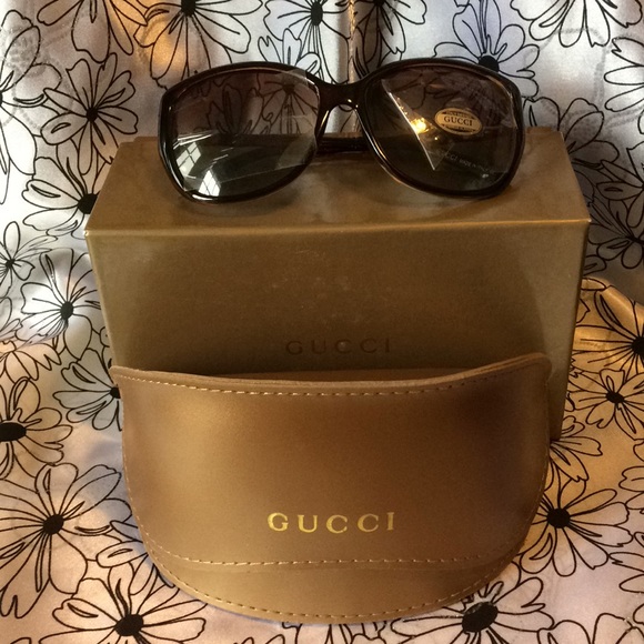 Gucci Accessories - GONE BY 01/31 😱FINAL PRICE DROP 😱GONE BY 01/31